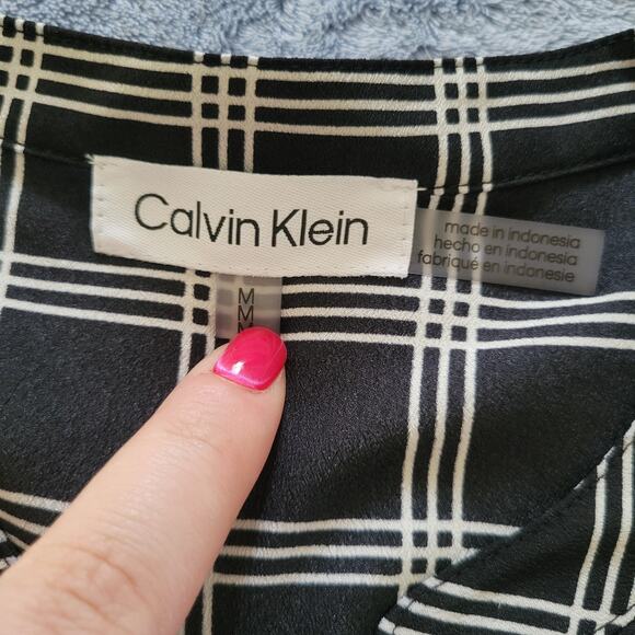 Women’s Calvin Klein Black And White Button Up Blouse Size Medium - Picture 5 of 9
